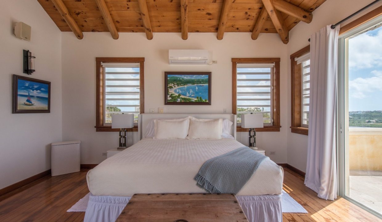 Spyglass-hill-villa2-1920x1282-1