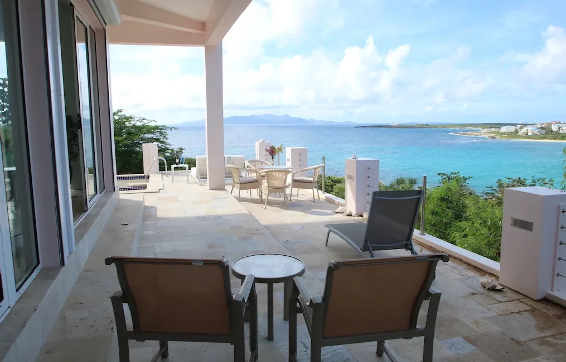 B-on-the-Sea-VILLA-15