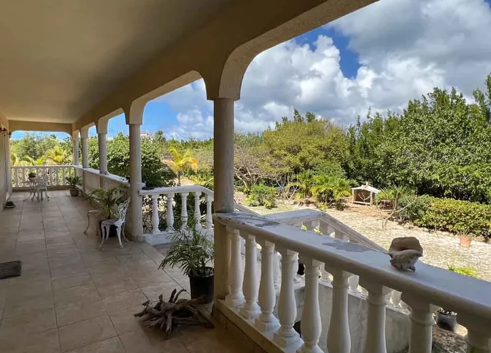 Denito-Long-Bay-West-End-29