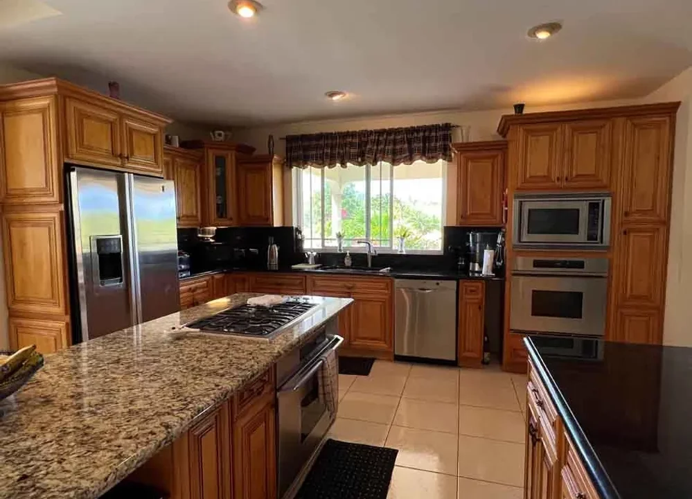 Denito-Long-Bay-West-End-32