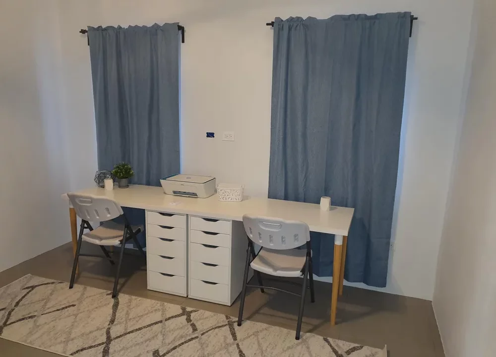 Modern-3-bed-near-Shoal-Bay-East-18