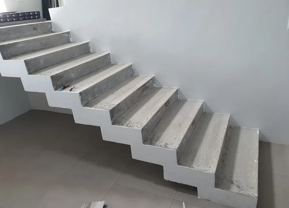 Modern-3-bed-near-Shoal-Bay-East-21