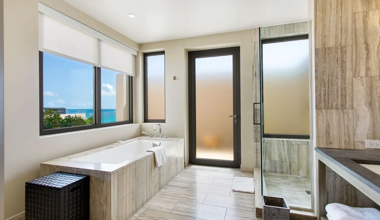 Penthouse0-450-24