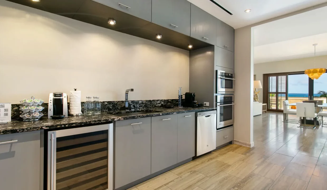 Penthouse0-450-36