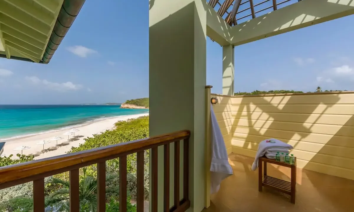 Santosha-Anguilla-5