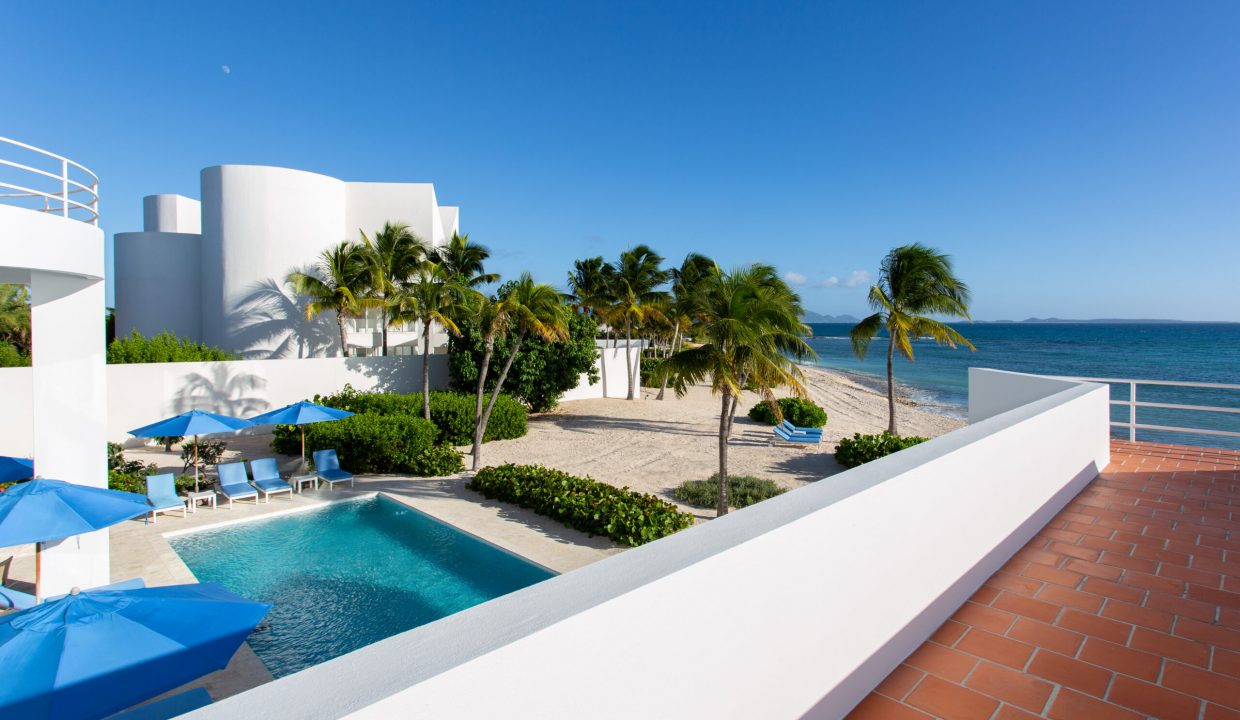 Skywalk-View-1-Antilles-Pearl-scaled