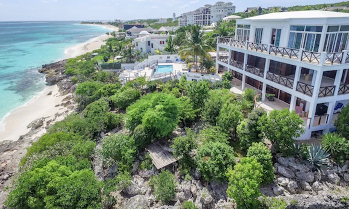 The-Beach-Pad-1