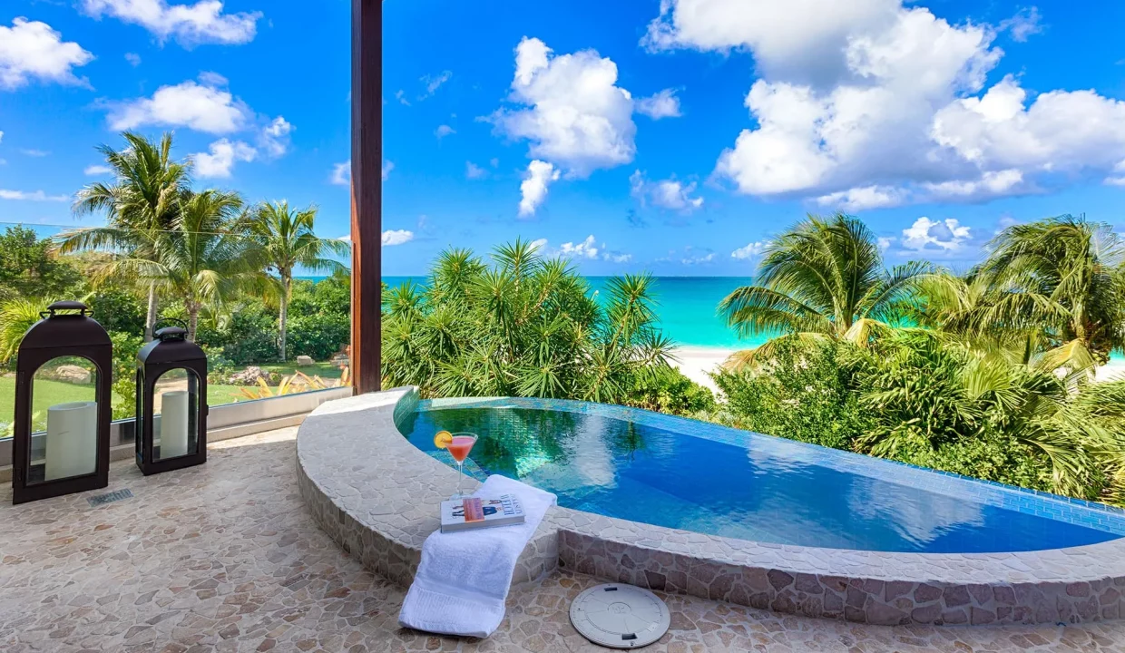 V3-Master-Pool_MG_4653_HDR