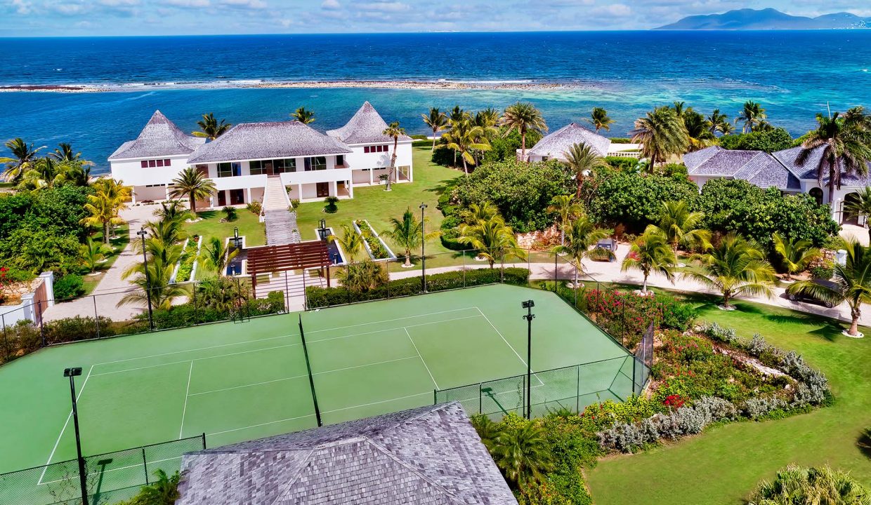 Villa Le Bleu and Villa Indigo