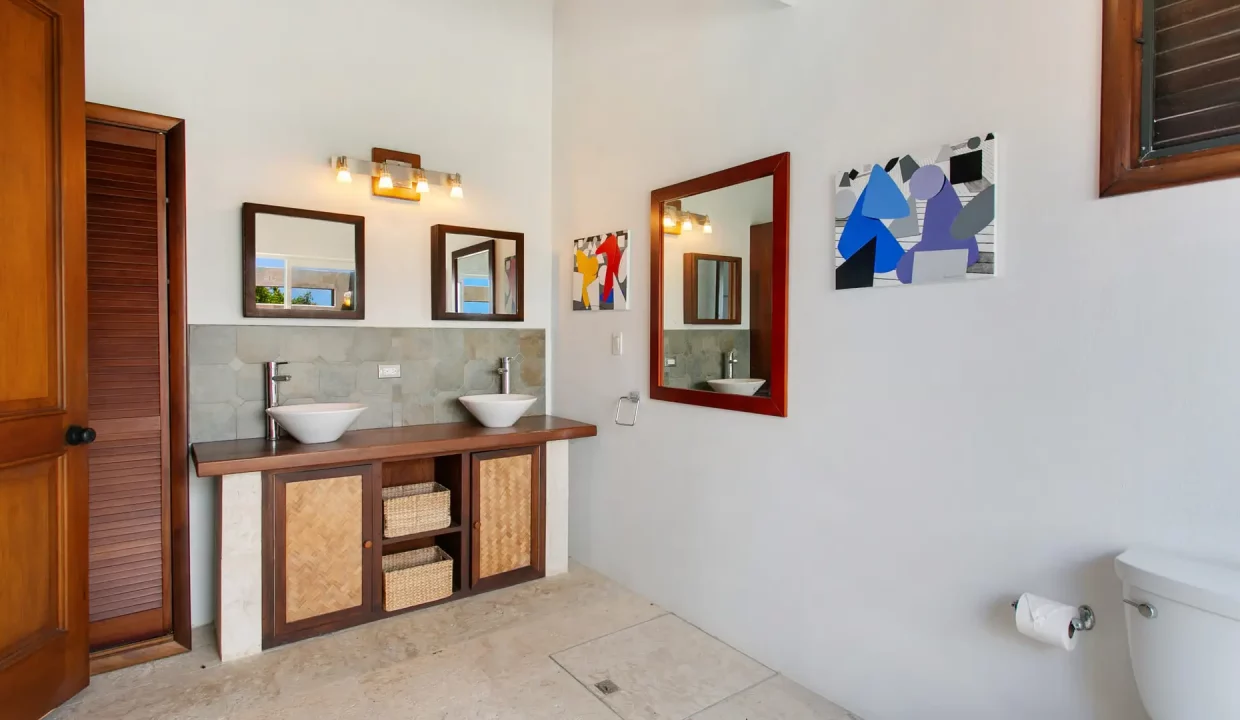 Villa-on-Shoal-Bay-East-18