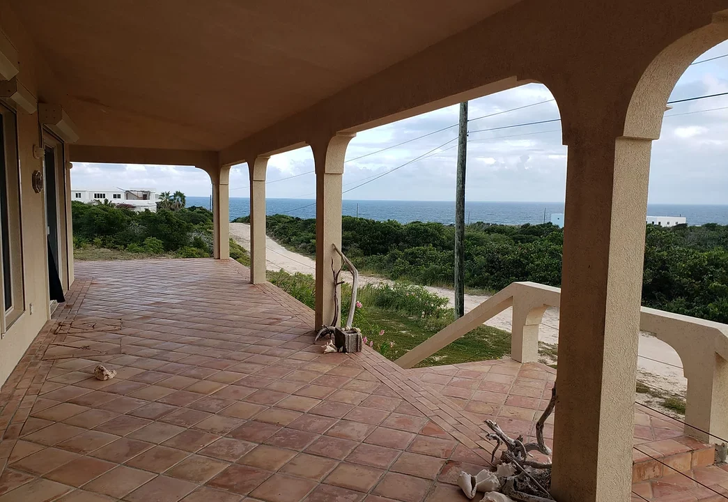 d92b62_40231aa1cdb94fb4ad90d85cc45fe1e2~mv2