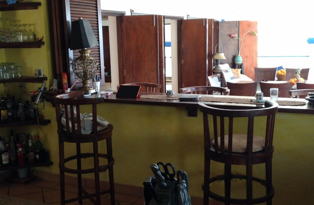 kitchenbar-e1596741090836