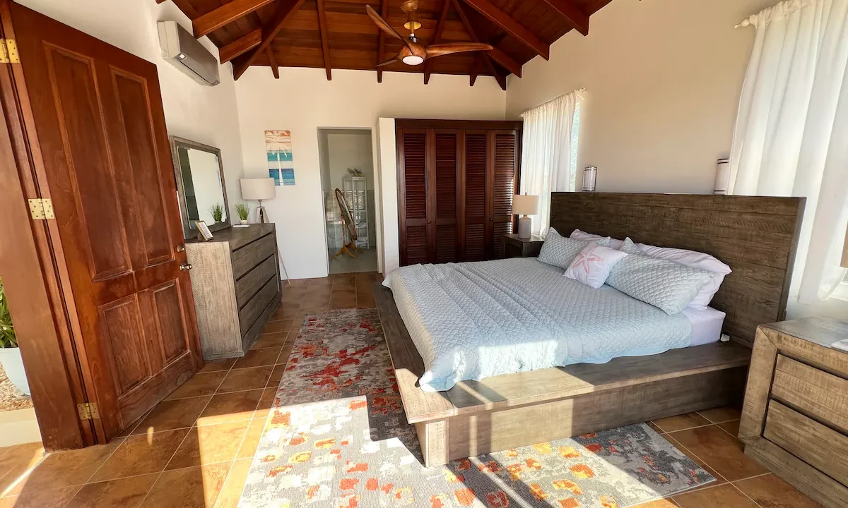 28ecbc8a-e7d7-4255-814e-8398431ff1fc