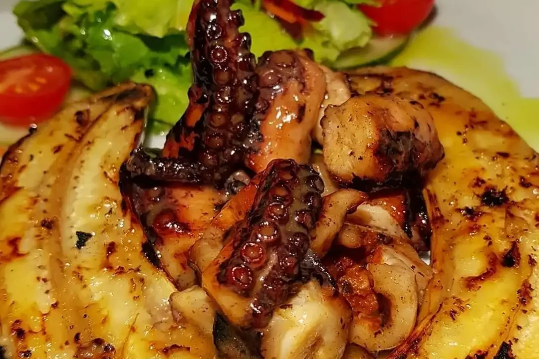 SmartSelect_20240316_080555_Facebook_edited