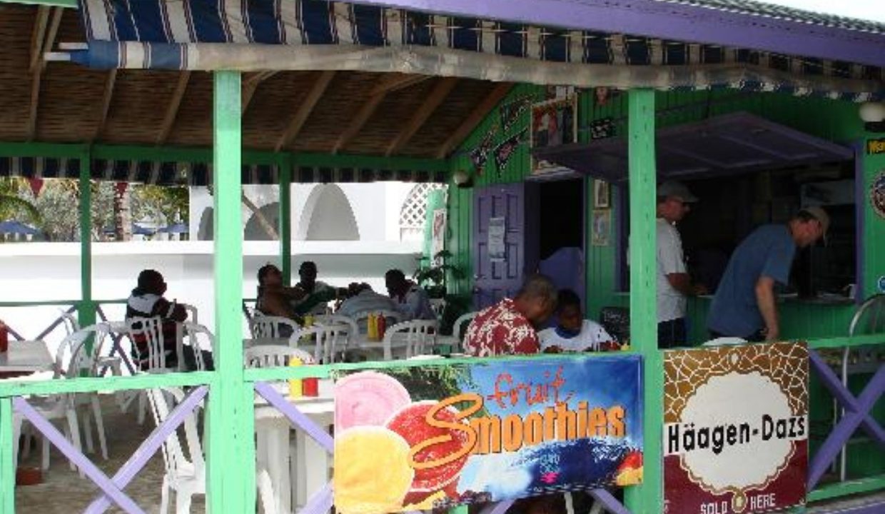 view-inside-uncle-ernies