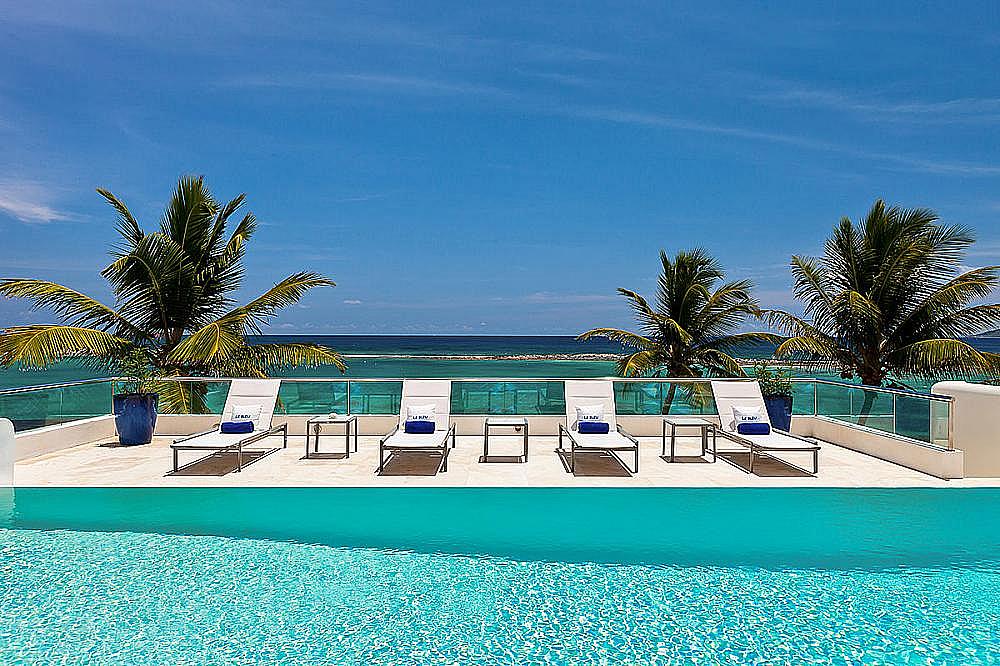 1558689673_Le_Bleu_O8_0 - Copy