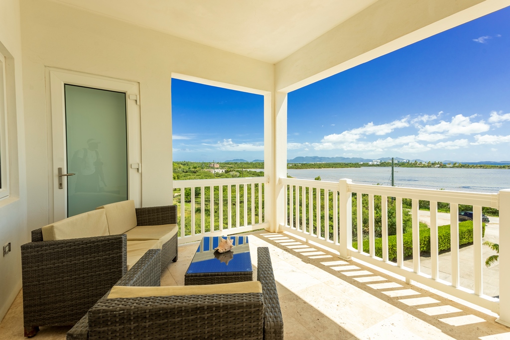 20221108183503636aa15745d53