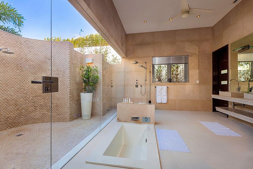 2879b42bb0578cd256e5854ffb0300d3