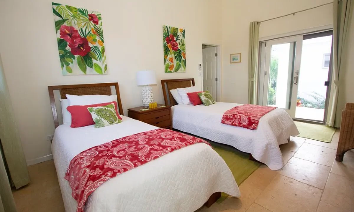 Waters-Edge-Anguilla2_1200