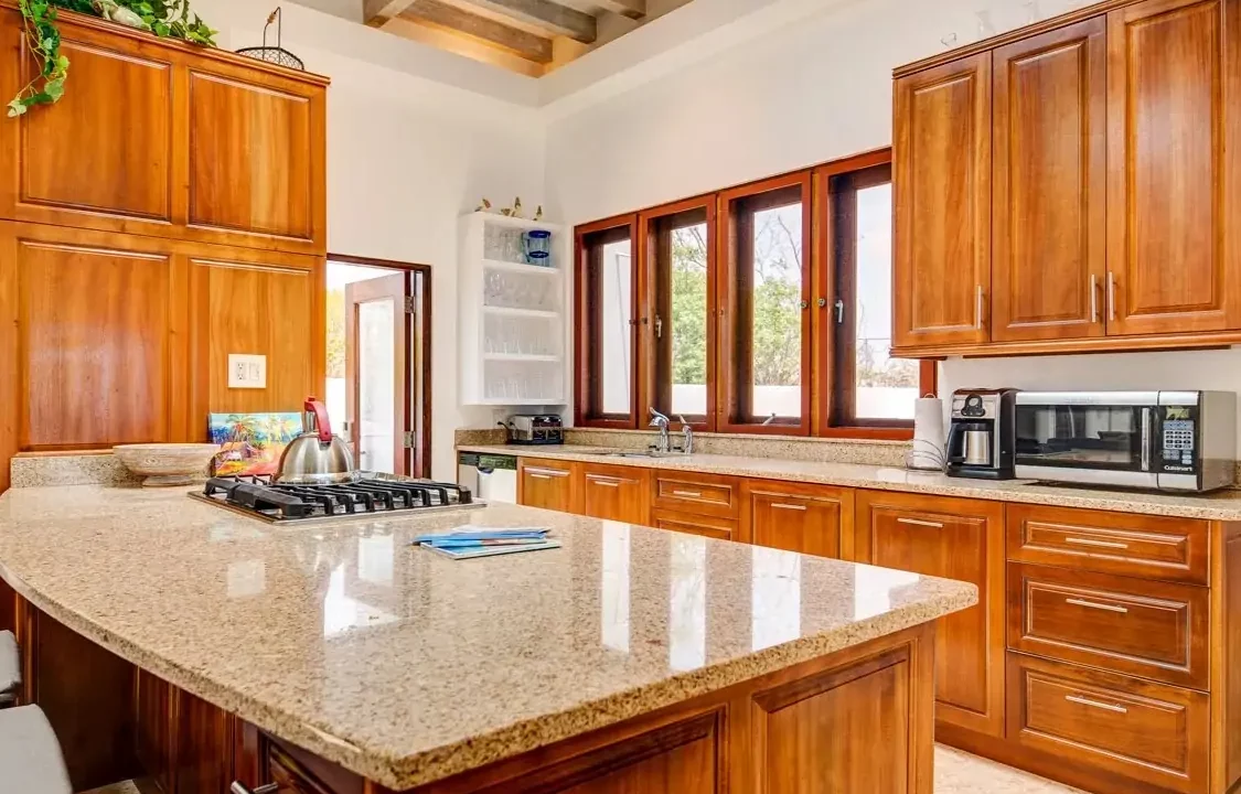 Waves-kitchen.jpg